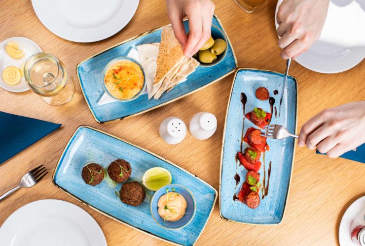 tapas-cafe-bar-golden-sands